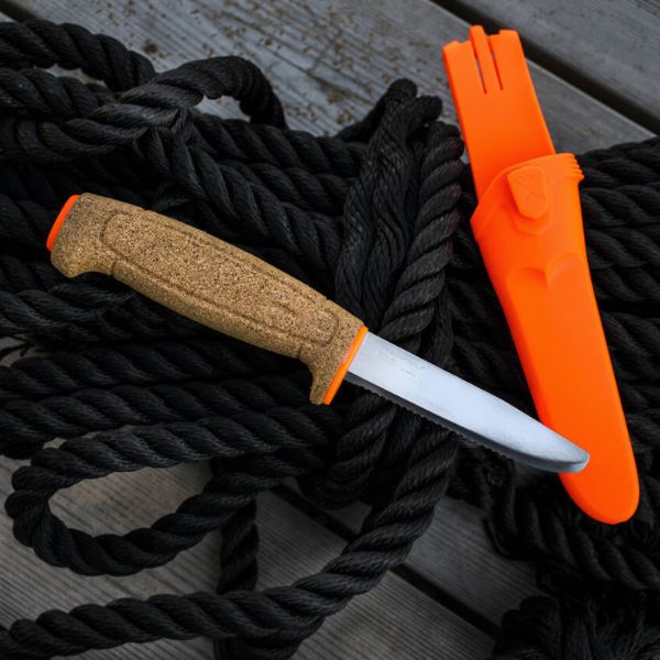 FLOATING SERRATED STAINLESS KNIFE