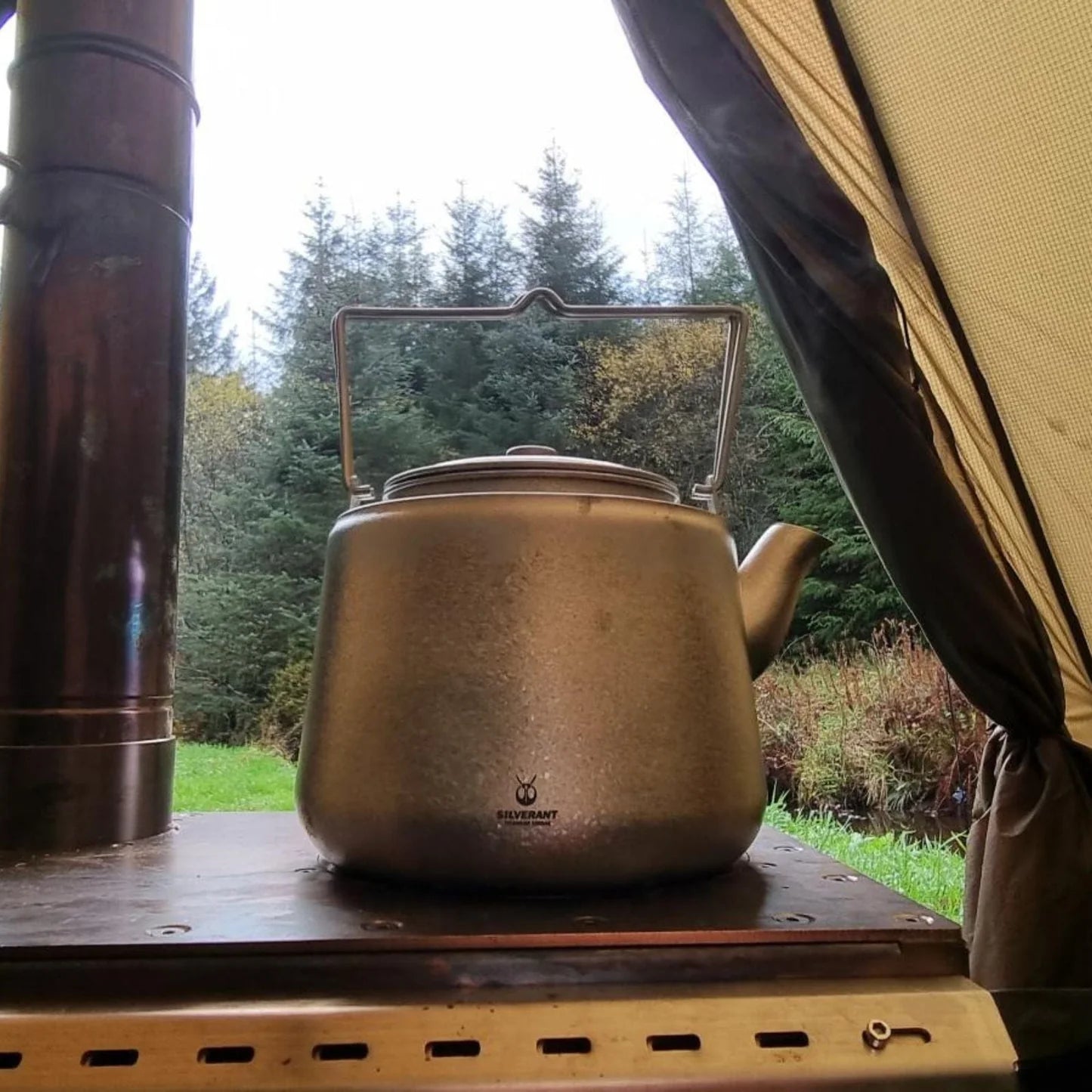 Titanium 900ml / 30.43 fl oz Bushcraft Kettle - Crystallized
